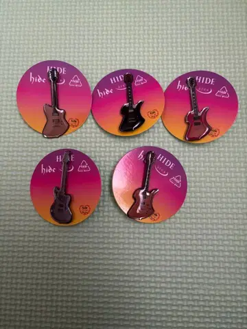 hide 기타형 핀 배지 5개 세트