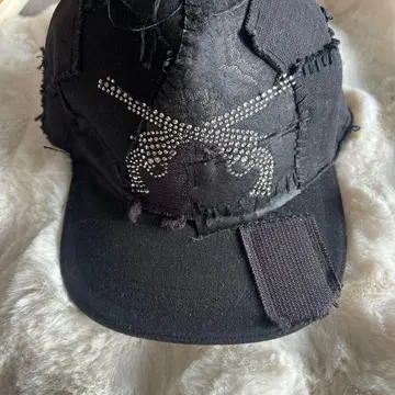 로어 패치워크 블랙 캡 스톤 포함