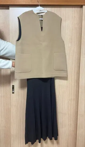 미라 오웬 스커트 셋업