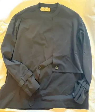 쿠르니 21년 AW 블라우스