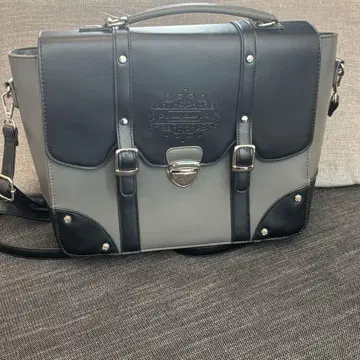 axes femme 배색 플랩 사첼백 3way A4 사이즈