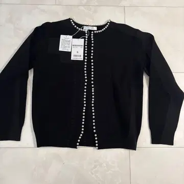 DoCLASSE 블랙 펄 비쥬 가디건 S