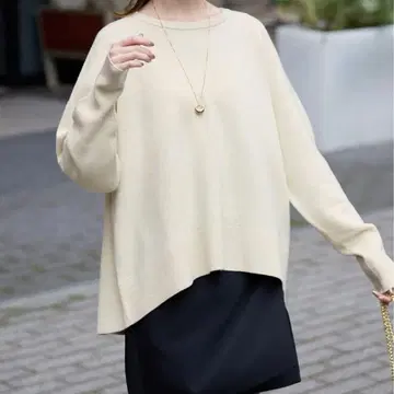 새상품 워셔블 스무스 크루넥 풀오버 내추럴