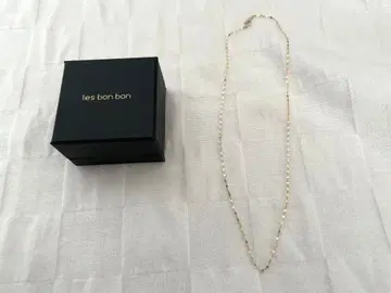 les bonbon victoria necklace