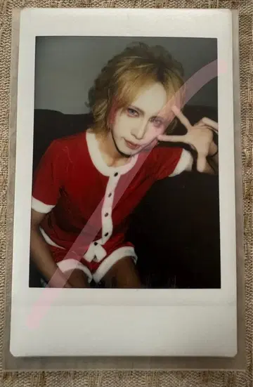 0.1g의 오산 미즈타 마리 씨 폴라로이드