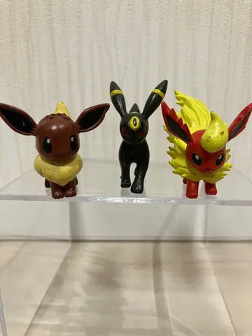 포켓몬 피규어 3개 세트 이브이 블래키 부스터