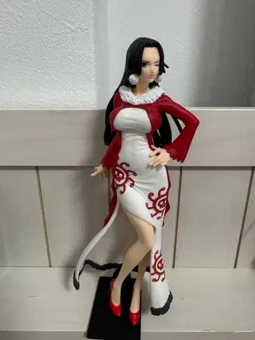 원피스 핸콕 피규어