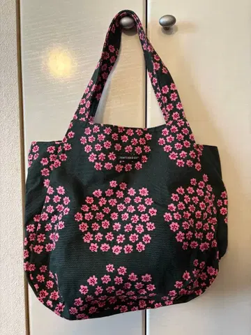 marimekko 마리메꼬 푸케티 모스그린색 핑크 토트백