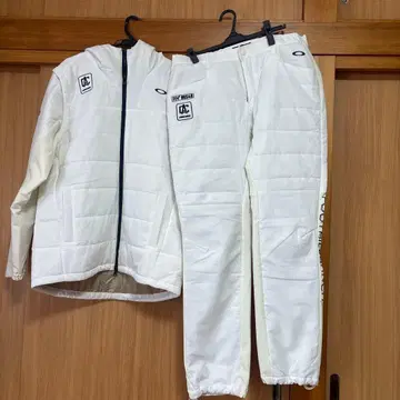 [ 미사용품 ] OAKLEY 2way 충전솜 나일론 자켓 &팬츠 2XL