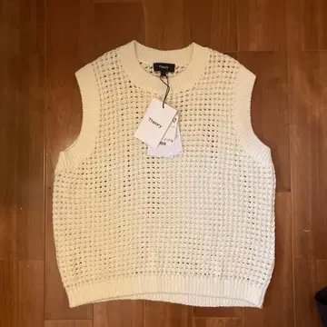 택 포함 S 사이즈 Theory 슬리브리스 니트 화이트