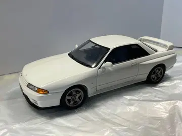 오토아트 1/18 AUTOart 닛산 스카이라인 GT-R