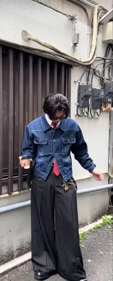 블랙 스트라이프 와이드 팬츠