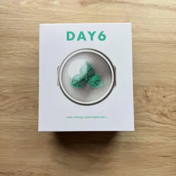 DAY6 OFFICIAL LIGHT BAND VER 3 응원봉