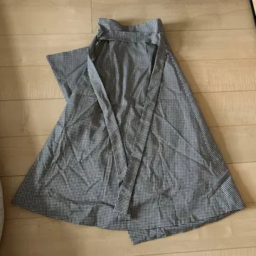 MIIA 깅엄 체크 플레어 스커트