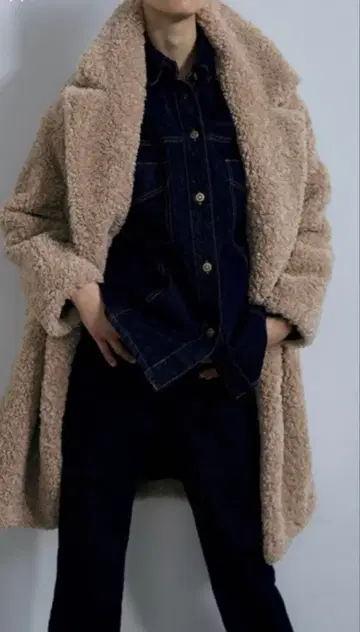 ZARA 테디베어 롱 기장 코트 그레이지 계열