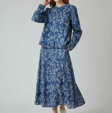 파랑 꽃무늬 셋업