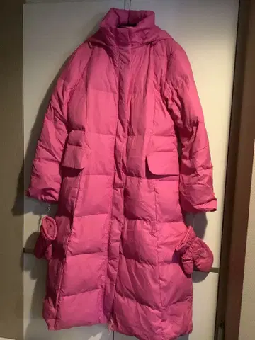 미사용 새상품 핑크 다운 자켓 XL 후드 부착