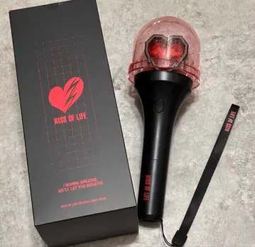 KISS OF LIFE 공식 라이트 스틱 응원봉 키오프