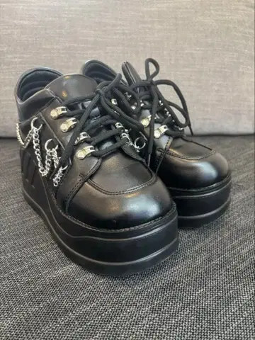 유메텐보 통굽 레이스업 체인 신발 23.5cm 지뢰계 양산형