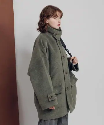 [ 새상품 ] MUHET 샤기 돌먼 코트 M