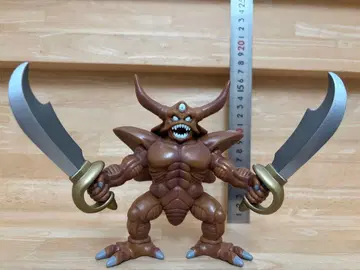 드래곤 퀘스트 에스타크 피규어