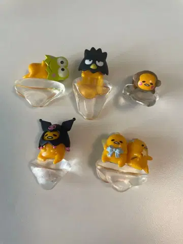 구데타마 마스코트 산리오 캐릭터 MIX