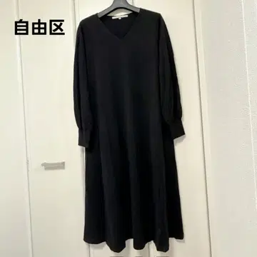 자유구 V넥 긴팔 롱 니트 원피스 울 블랙 40