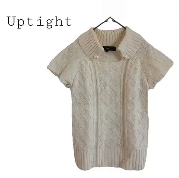 Uptight 카라 부착 반팔 케이블 니트 풀오버 장식 펄 버튼 울 혼방