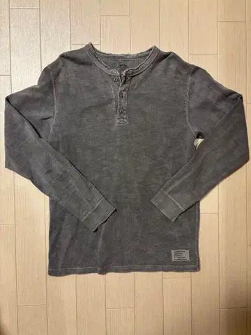 SMART SPICE 그레이 L 헨리넥 롱T