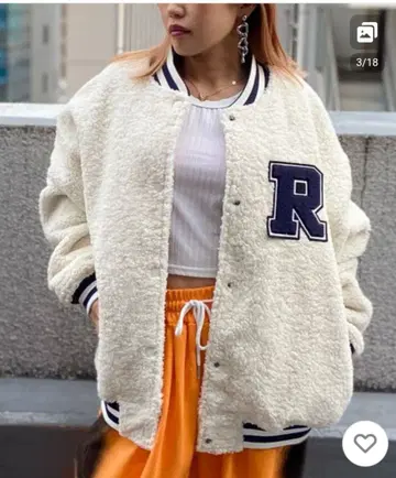 새상품 RIKKA FEMME 보아 바시티 자켓 보아 블루종 보아 자켓 F