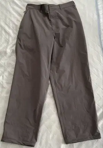 FreshService Editors Trousers 그레이