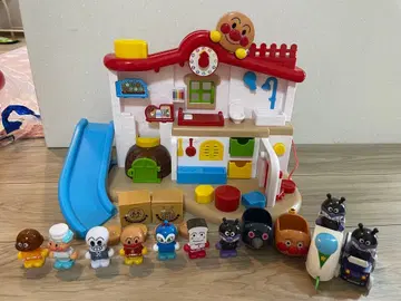 호빵맨 처음 하우스