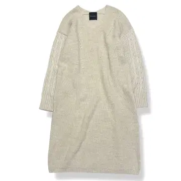 UR 로쏘 편직 V넥 원피스 울 알파카 롱 니트 원피스