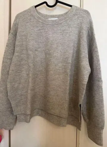 [ 글로벌 워크 ] 그레이 크루넥 스웨터 긴팔