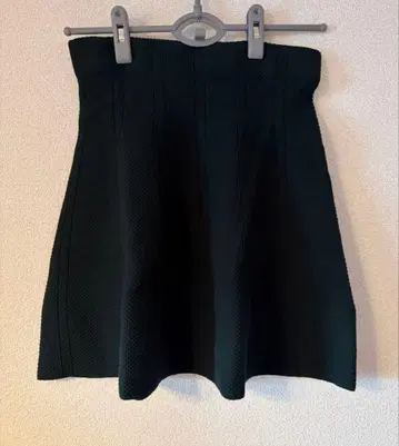 ZARA 니트 플레어 스커트