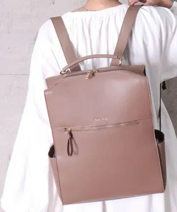 지금만 이 가격! 레가토 라르고 깔끔한 백팩 A4