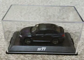 WRX STI 1/64 스케일 모델 블랙 컬러 케이스 포함