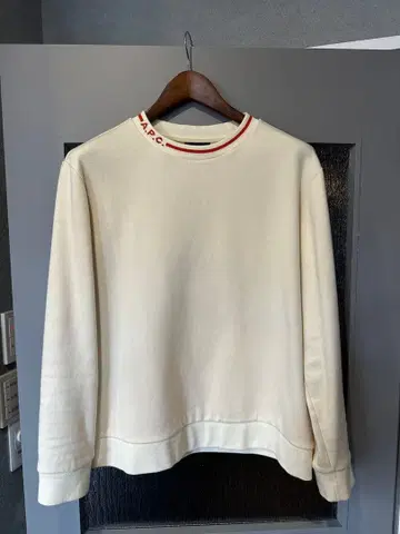 A.P.C. 크루넥 트레이닝복 L 크림