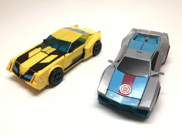 트랜스포머 어드벤처 범블비와 사이드와이프