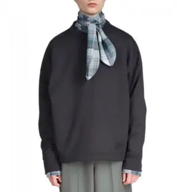 뷰티풀 피플 수빈 피마 맨투맨 풀오버