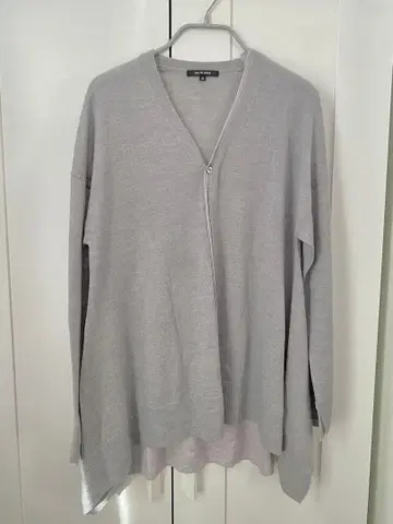 미사용품 파드칼레 V넥 가디건 그레이