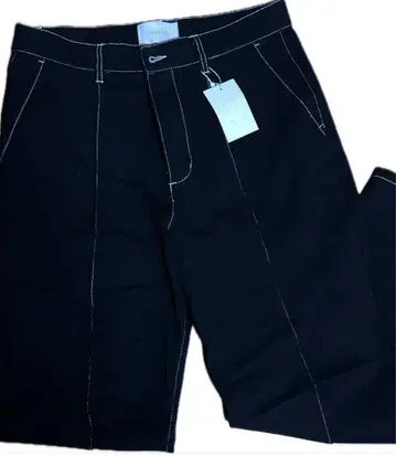 JULLIN 블랙 세미 플레어 팬츠 택 포함 미사용