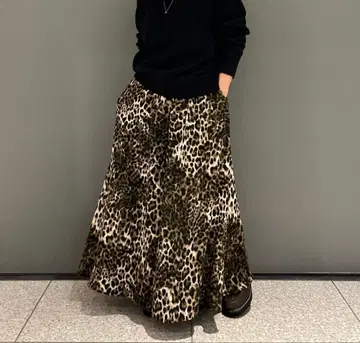 journal standard luxe 매트 새틴 레오파 스커트