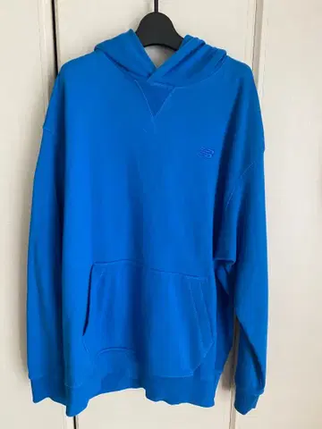 new balance 후드 부착 후드티 L 파랑