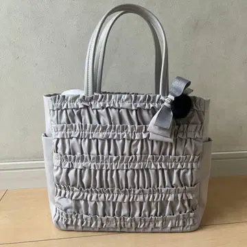 프릴 디자인 토트백