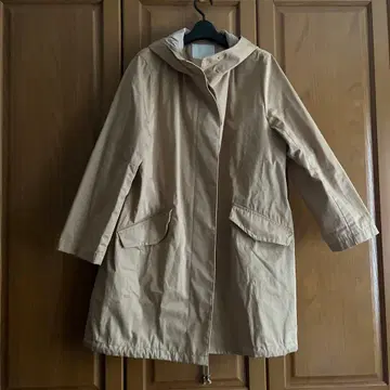 23구 빅 사이즈 46, 48, 50 베이지 모즈 코트