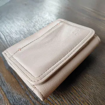 카나나 미사용 베이지 천연 가죽 3단 폴더형 지갑