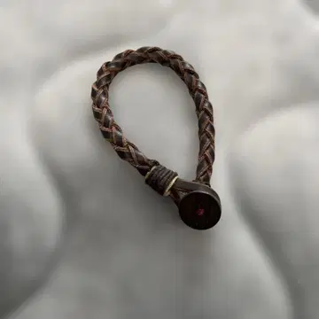 홀리스터 브라운 가죽 뜨개질 팔찌