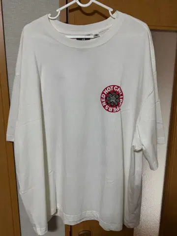 RED HOT CHILI PEPPERS 티셔츠 화이트