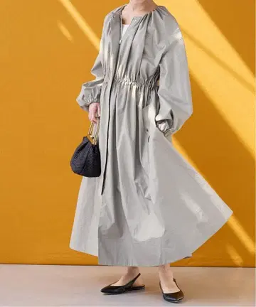 IENA 컴팩트 트윌 드로우 스트링 코트 46,200엔